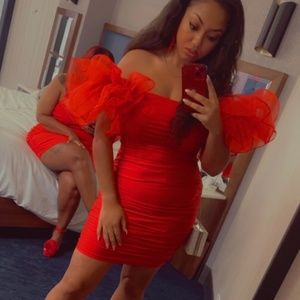 😈 in a Red Dress, girl you a killa